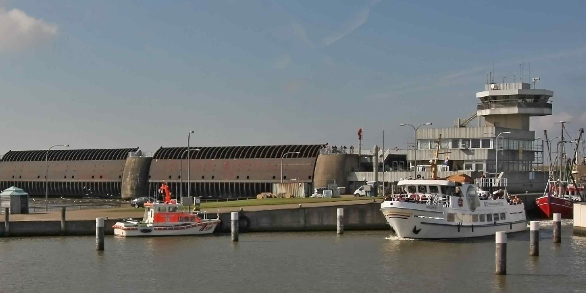 Eiderfahrt zwischen Tönning und Eidersperrwerk