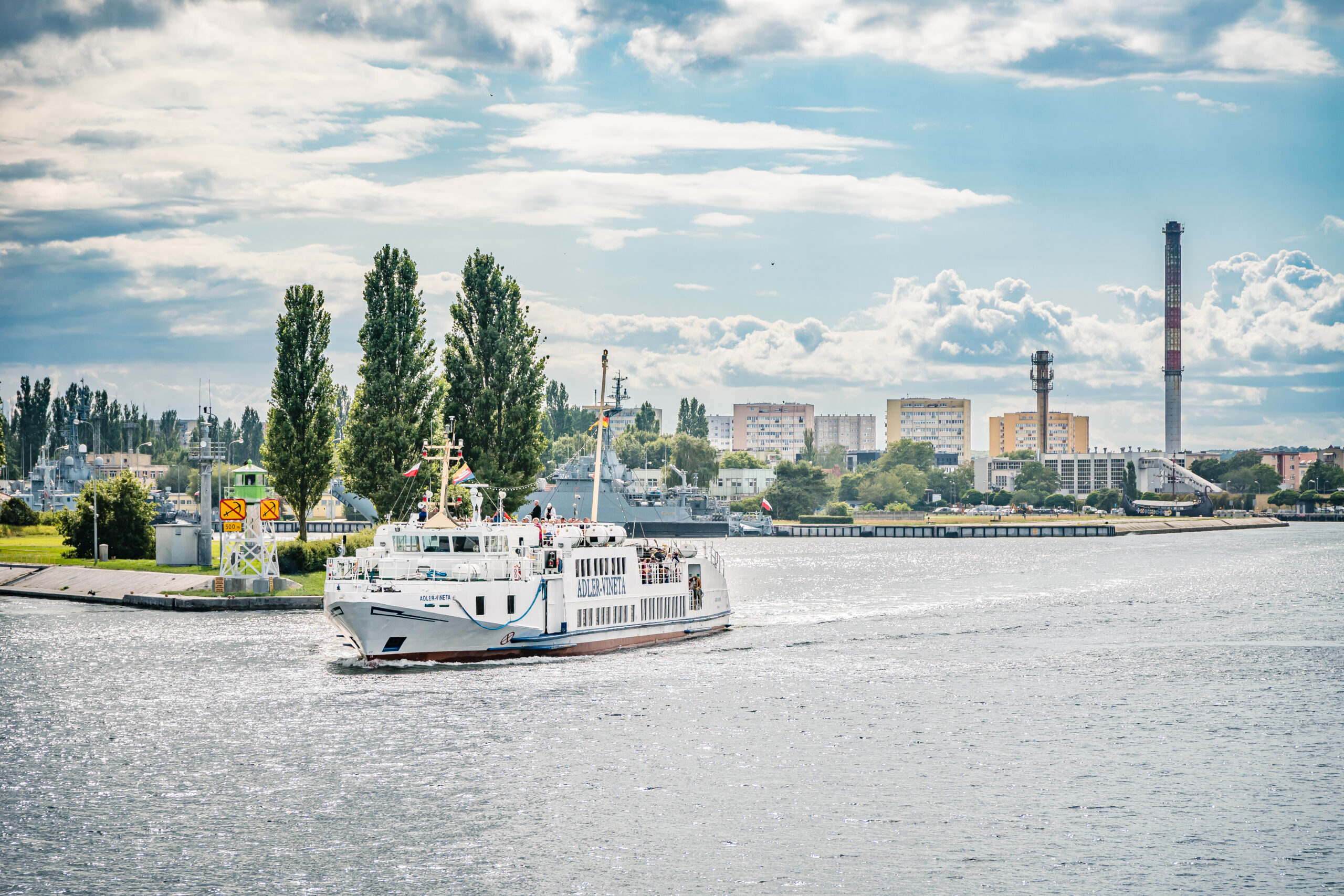 MB403141_ms_vineta_swinemuende