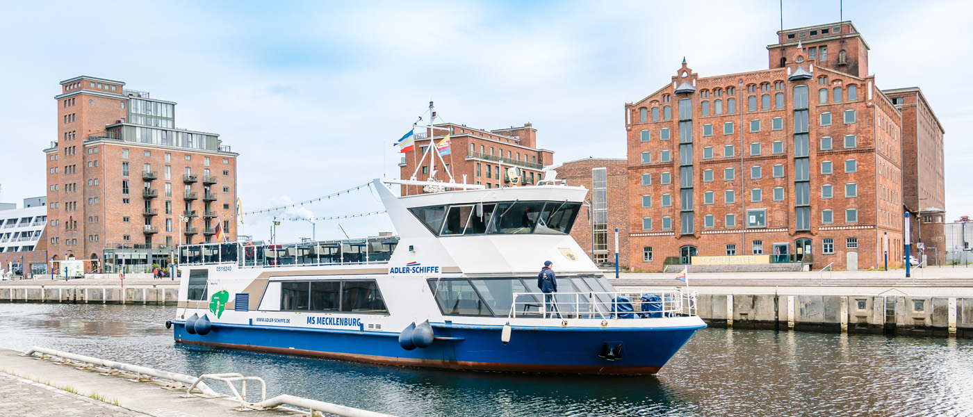 Hafenrundfahrten in Wismar mit MS Mecklenburg