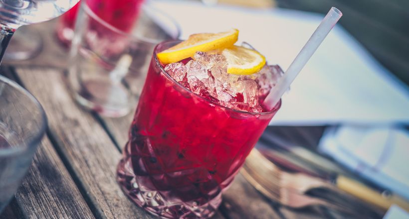 Sundowner-Drink an Bord der Adler-Schiffe