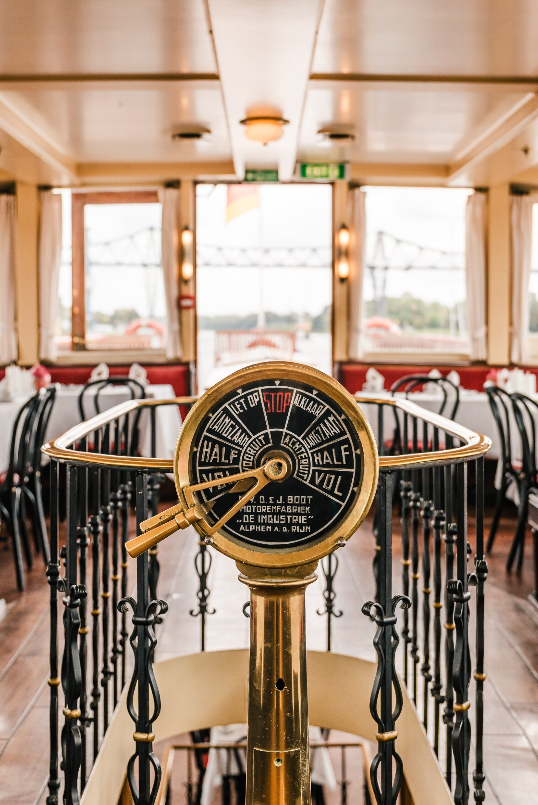 freya_innen_restaurant_01©FotoArt_MirkoBoy