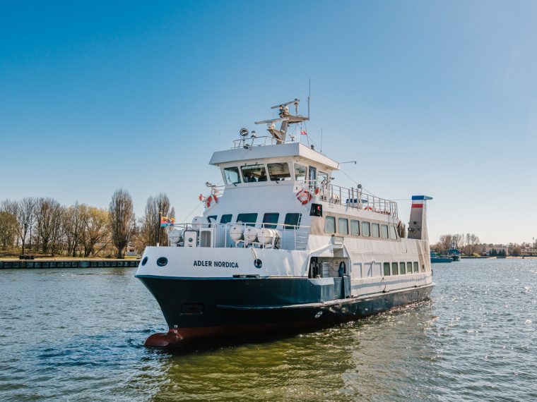 MB703676_adler_nordica_swinemuende